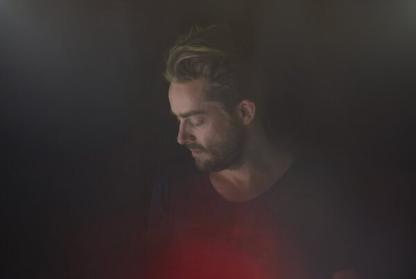 O produtor e DJ britanico Adam Freeland