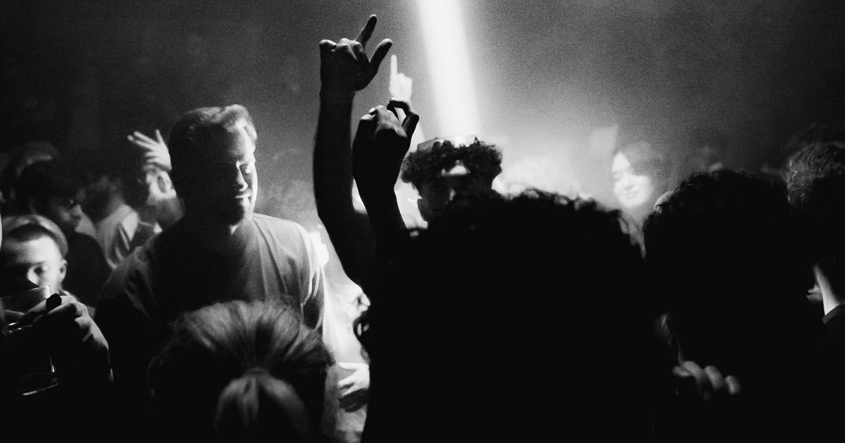 Pista lotada do clube fabric, em Londres