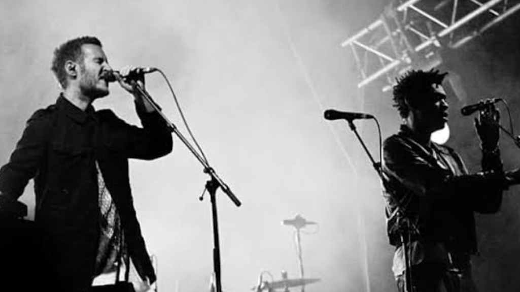 O grupo britânico Massive Attack em apresentação
